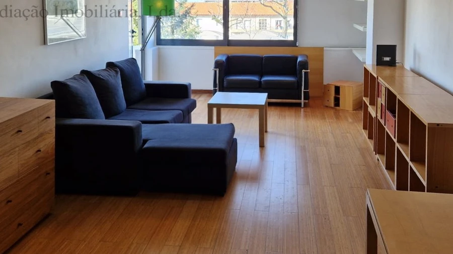Apartamento T1 para Arrendamento em Cedofeita, Santo Ildefonso, Sé, Miragaia, São Nicolau e Vitória