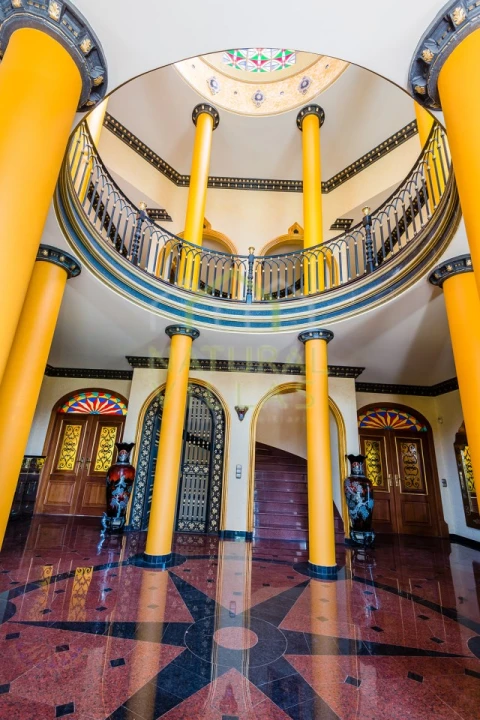 Quinta T5 para Venda em Quarteira