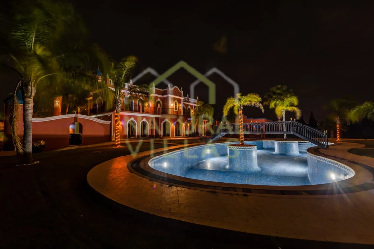 Quinta T5 para Venda em Quarteira Foto 5