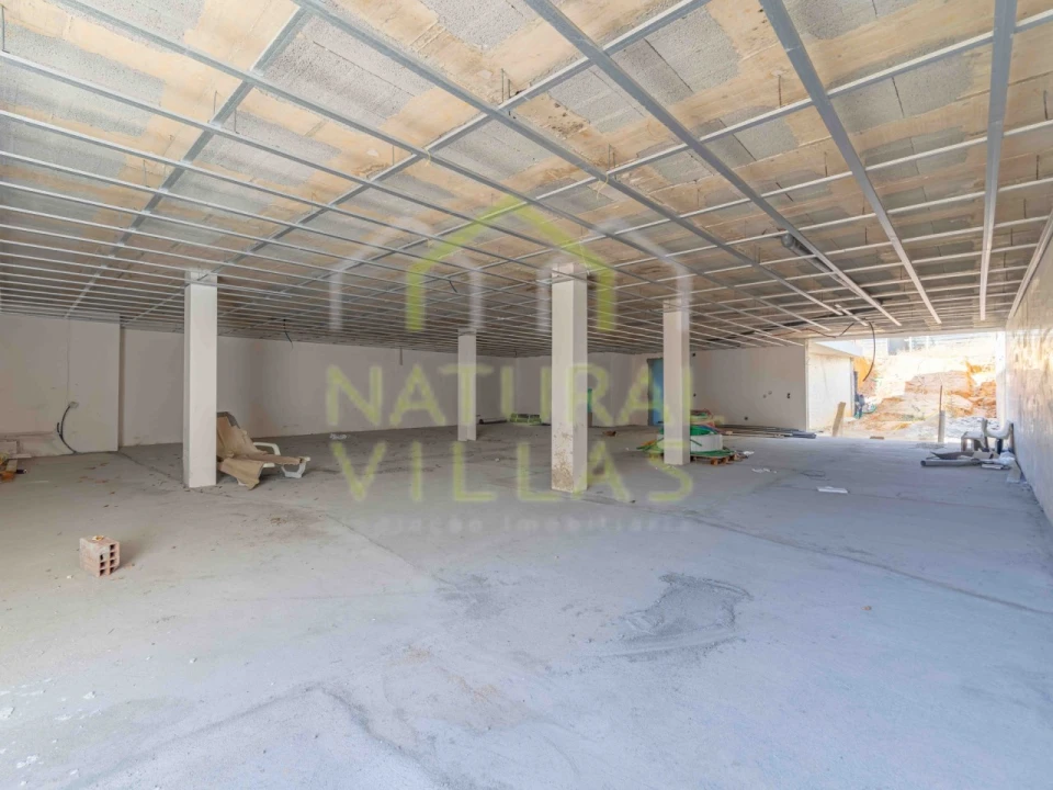 Moradia T4 para Venda em Albufeira e Olhos de Água Foto 14