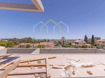 Moradia T4 para Venda em Albufeira e Olhos de Água