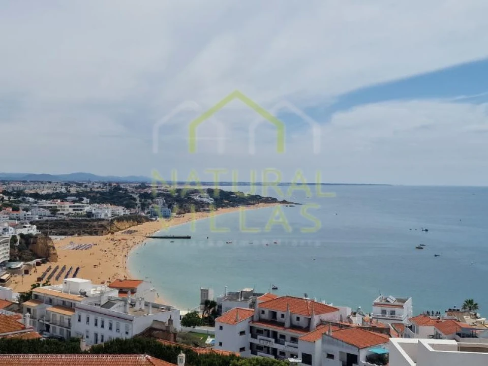 Apartamento T4 para Venda em Albufeira e Olhos de Água Foto 1