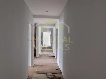 Apartamento T4 para Venda em Albufeira e Olhos de Água