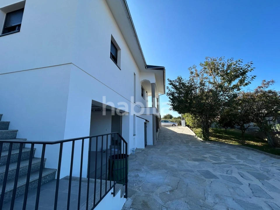 Moradia T3 para Venda em Fornos Foto 2