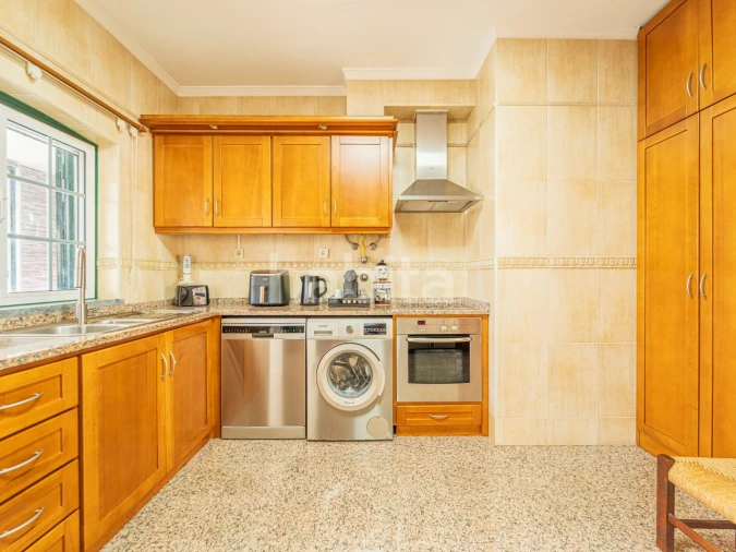 Moradia T4 para Venda em Quinta do Conde Foto 12
