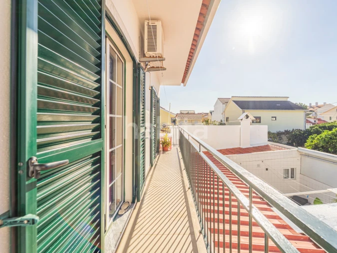 Moradia T4 para Venda em Quinta do Conde Foto 42