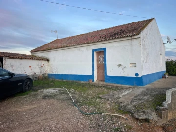 Quinta para Venda em São Domingos e Vale de Água