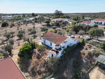 Quinta para Venda em São Domingos e Vale de Água