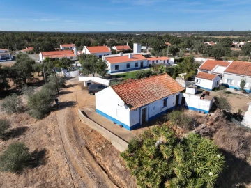 Quinta para Venda em São Domingos e Vale de Água