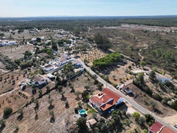 Quinta para Venda em São Domingos e Vale de Água