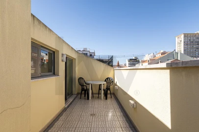 Apartamento T2 para Venda em Arroios