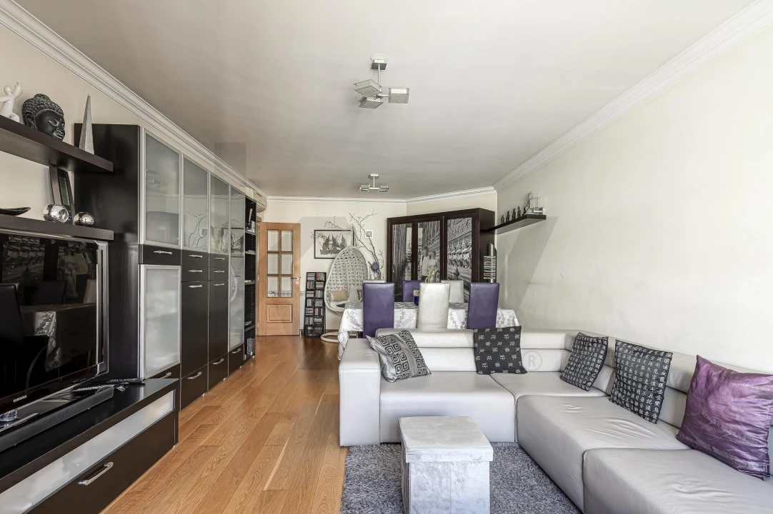 Apartamento T2 para Venda em Arroios Foto 13