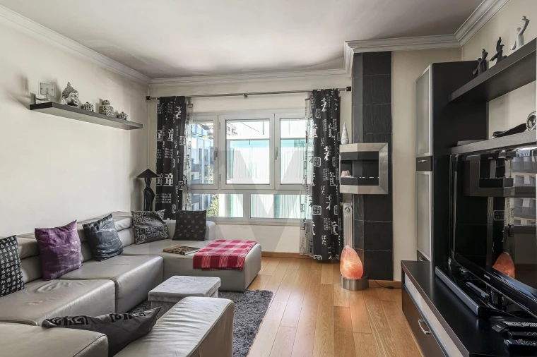 Apartamento T2 para Venda em Arroios Foto 12