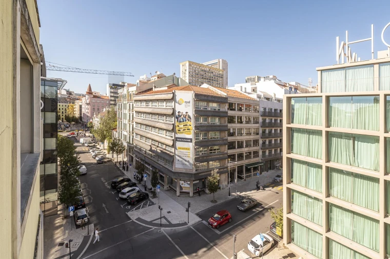 Apartamento T2 para Venda em Arroios Foto 19
