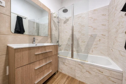 Apartamento T3 para Venda em Marvila, Ribeira Santarém, São Salvador, São Nicolau