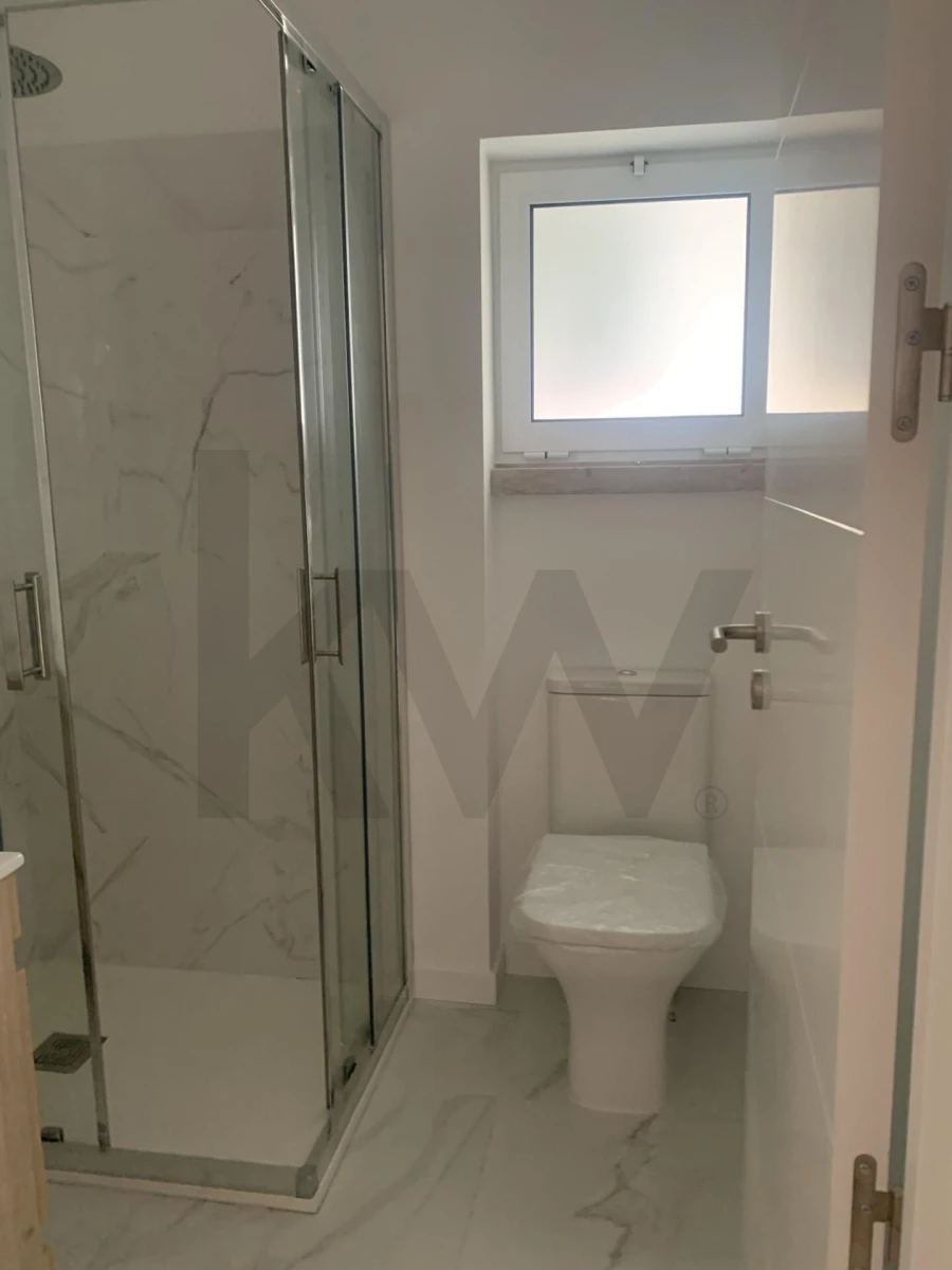 Apartamento T3 para Venda em Odivelas Foto 5