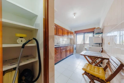 Apartamento T2 para Venda em Algueirão-Mem Martins