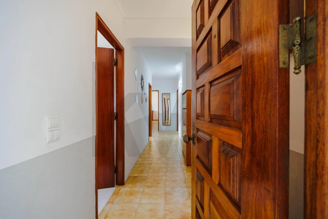 Apartamento T2 para Venda em Algueirão-Mem Martins Foto 2