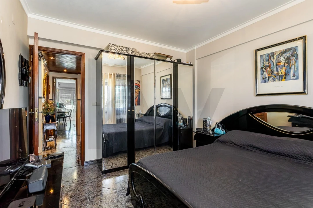 Apartamento T2 para Venda em Odivelas Foto 12