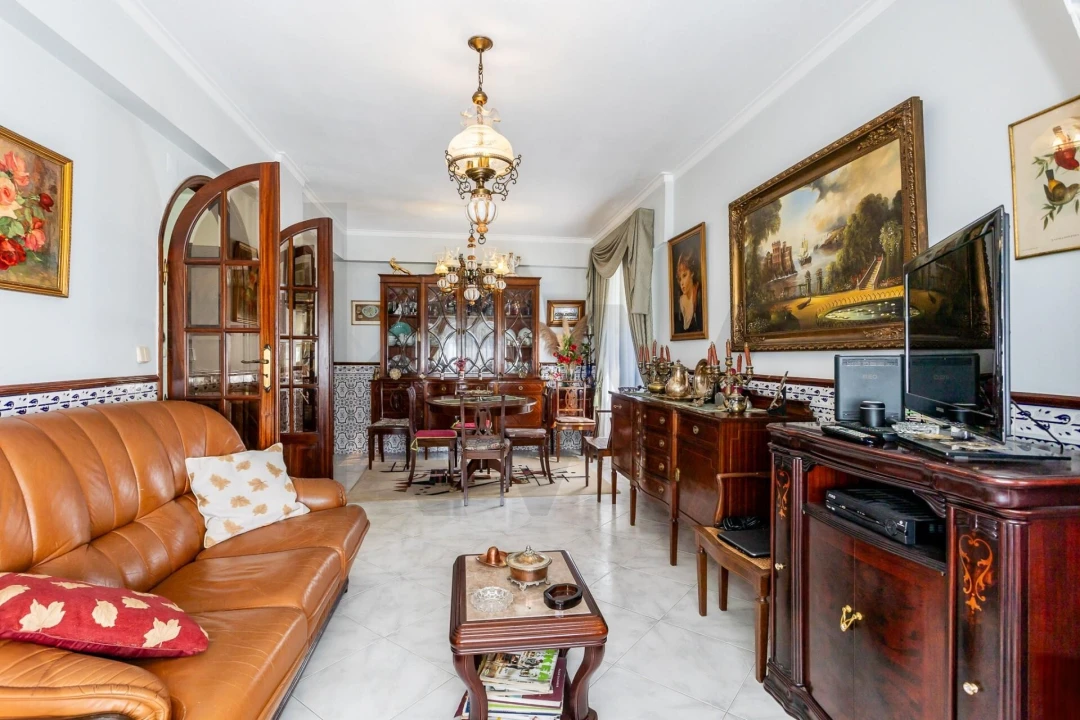 Apartamento T2 para Venda em Odivelas Foto 6