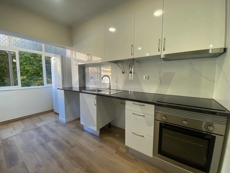Apartamento T2 para Venda em União das Freguesias de Setúbal Foto 1