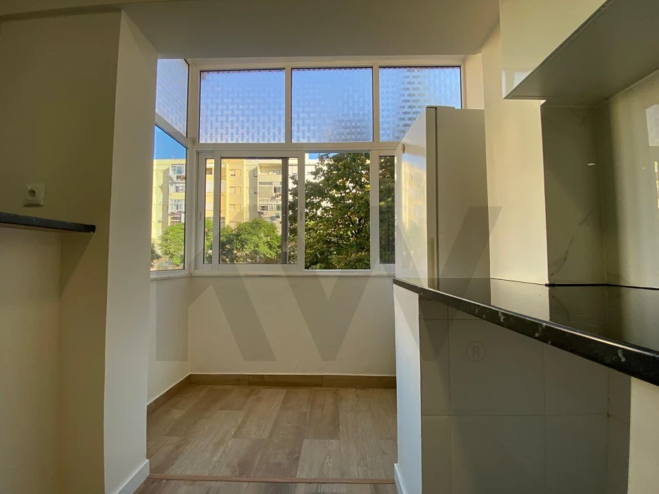 Apartamento T2 para Venda em União das Freguesias de Setúbal Foto 24