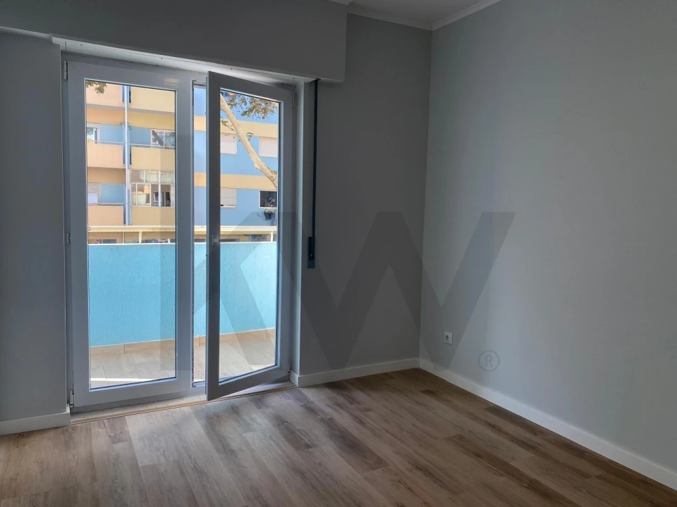 Apartamento T2 para Venda em União das Freguesias de Setúbal Foto 6
