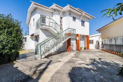 Moradia T3 para Venda em Vila de Cucujães
