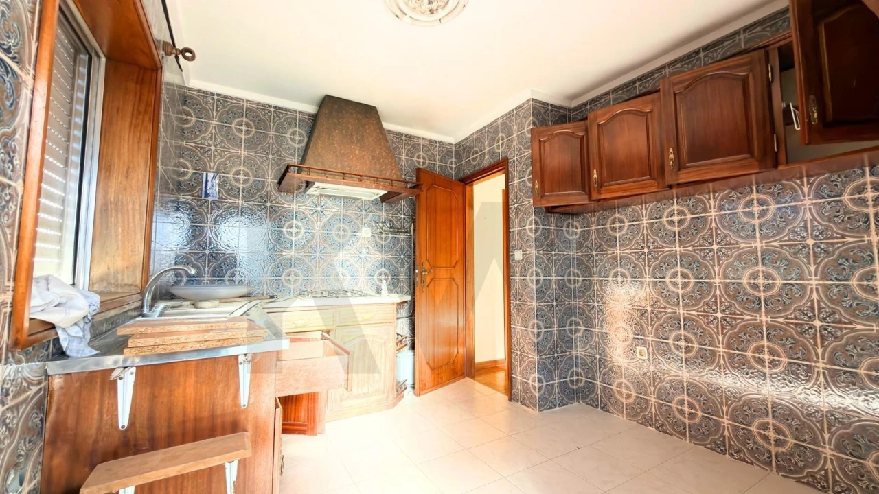 Moradia T3 para Venda em Vila de Cucujães Foto 6