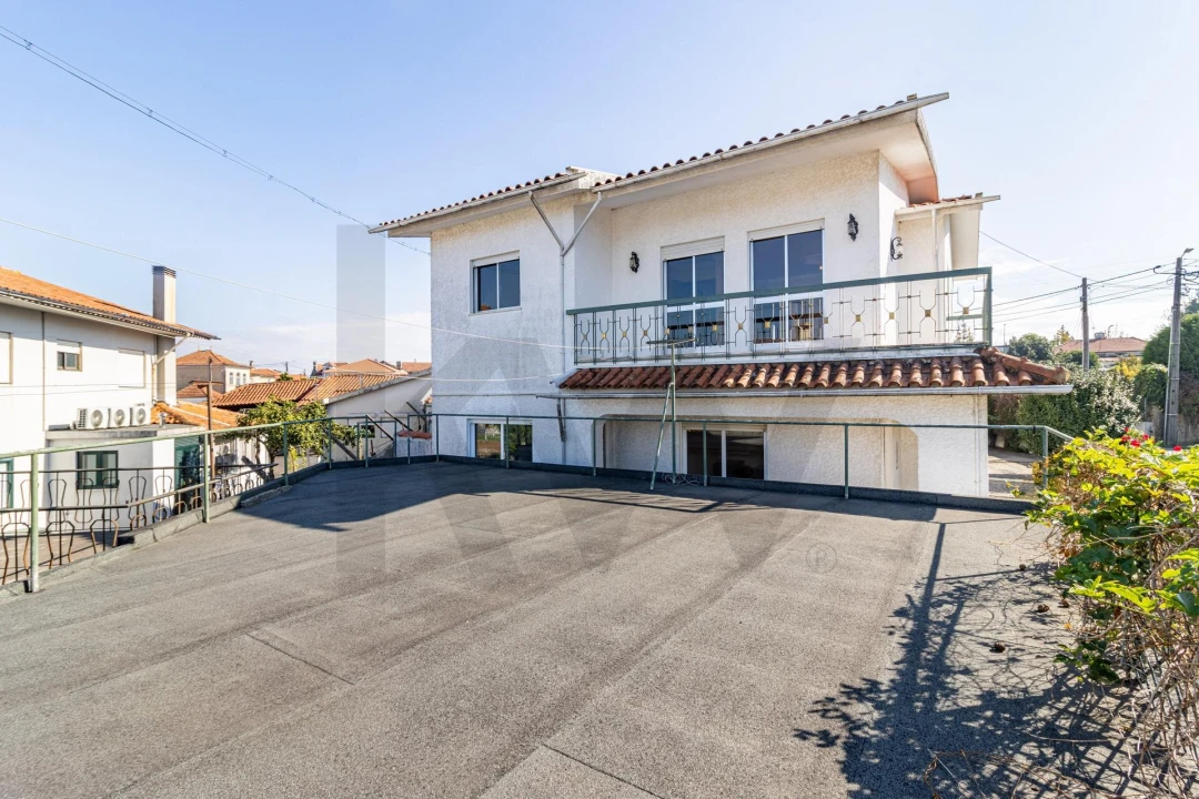 Moradia T3 para Venda em Vila de Cucujães Foto 45