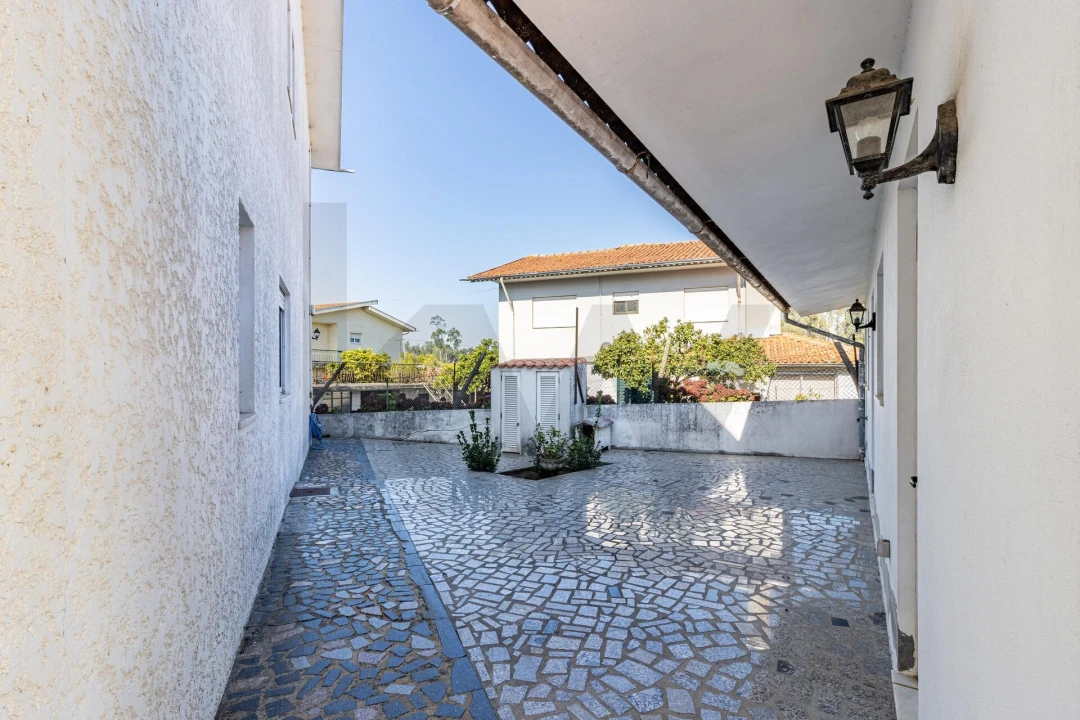 Moradia T3 para Venda em Vila de Cucujães Foto 47