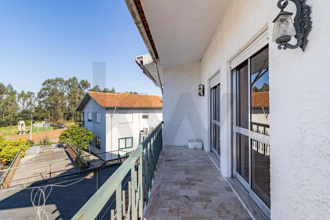 Moradia T3 para Venda em Vila de Cucujães Foto 29