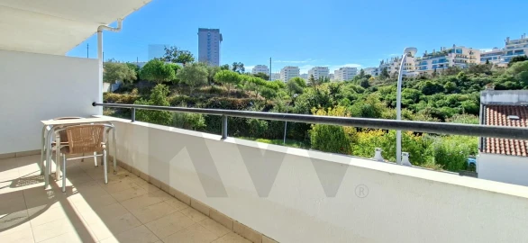 Moradia T5 para Arrendamento em Oeiras e São Julião da Barra, Paço de Arcos e Caxias