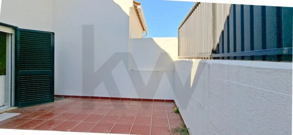 Moradia T5 para Arrendamento em Oeiras e São Julião da Barra, Paço de Arcos e Caxias