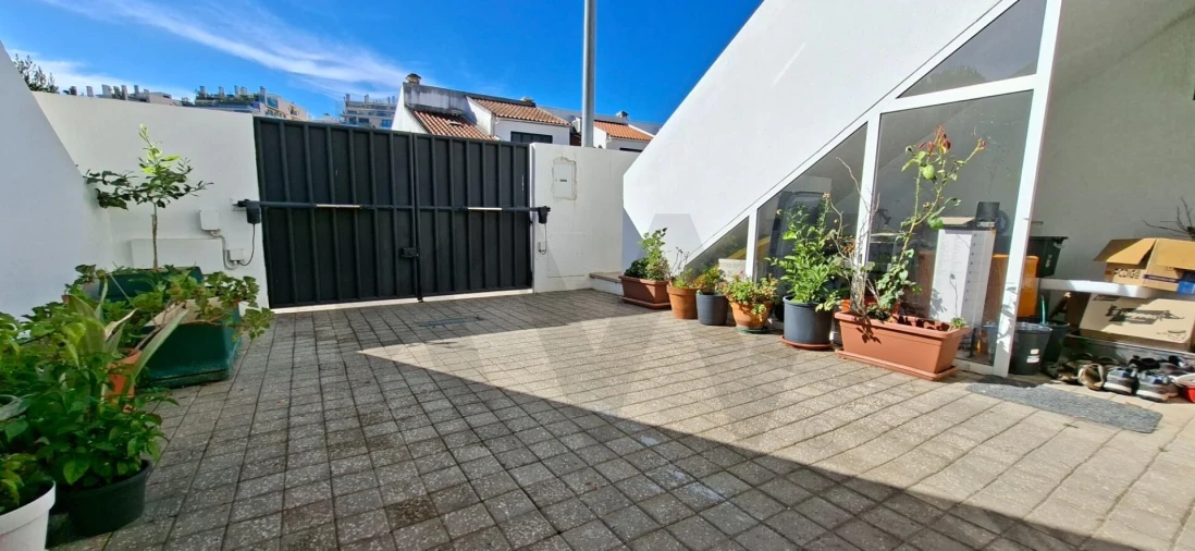 Moradia T5 para Arrendamento em Oeiras e São Julião da Barra, Paço de Arcos e Caxias Foto 51