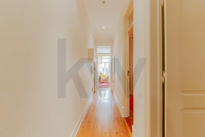 Apartamento T4 para Arrendamento em Santo António