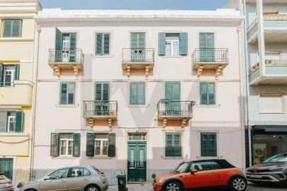 Apartamento T4 para Arrendamento em Santo António