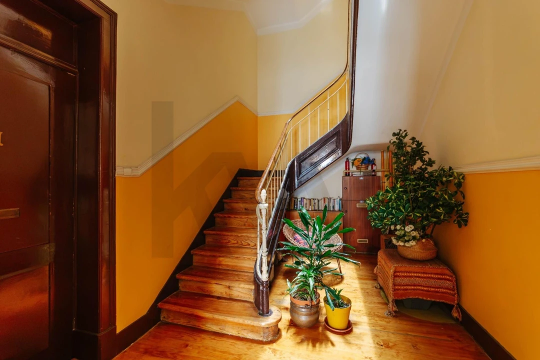 Apartamento T4 para Arrendamento em Santo António Foto 37