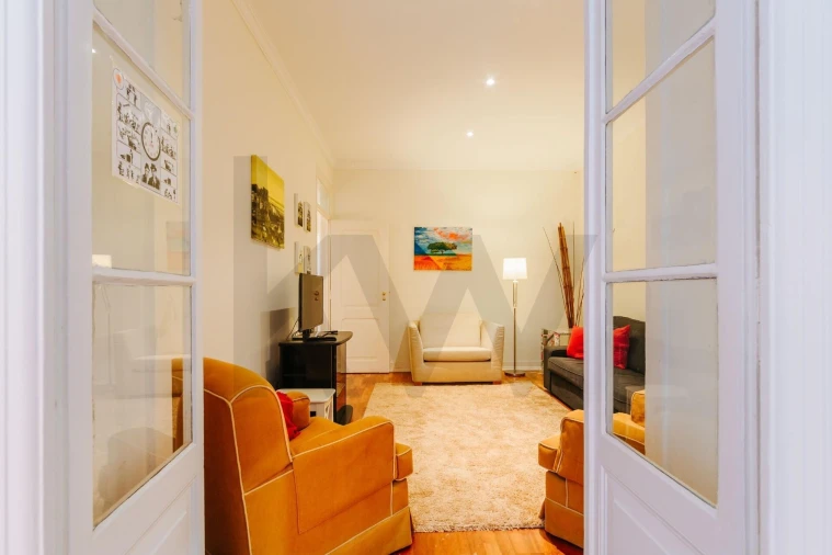 Apartamento T4 para Arrendamento em Santo António Foto 7