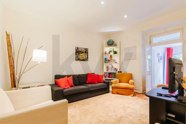 Apartamento T4 para Arrendamento em Santo António Foto 11