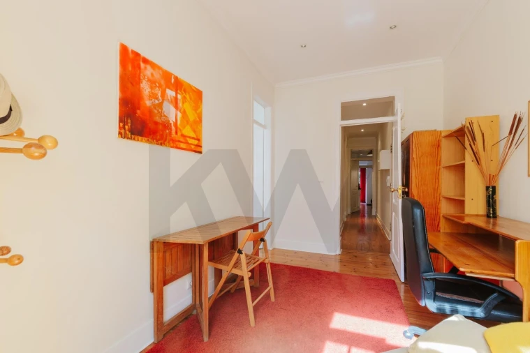 Apartamento T4 para Arrendamento em Santo António Foto 29
