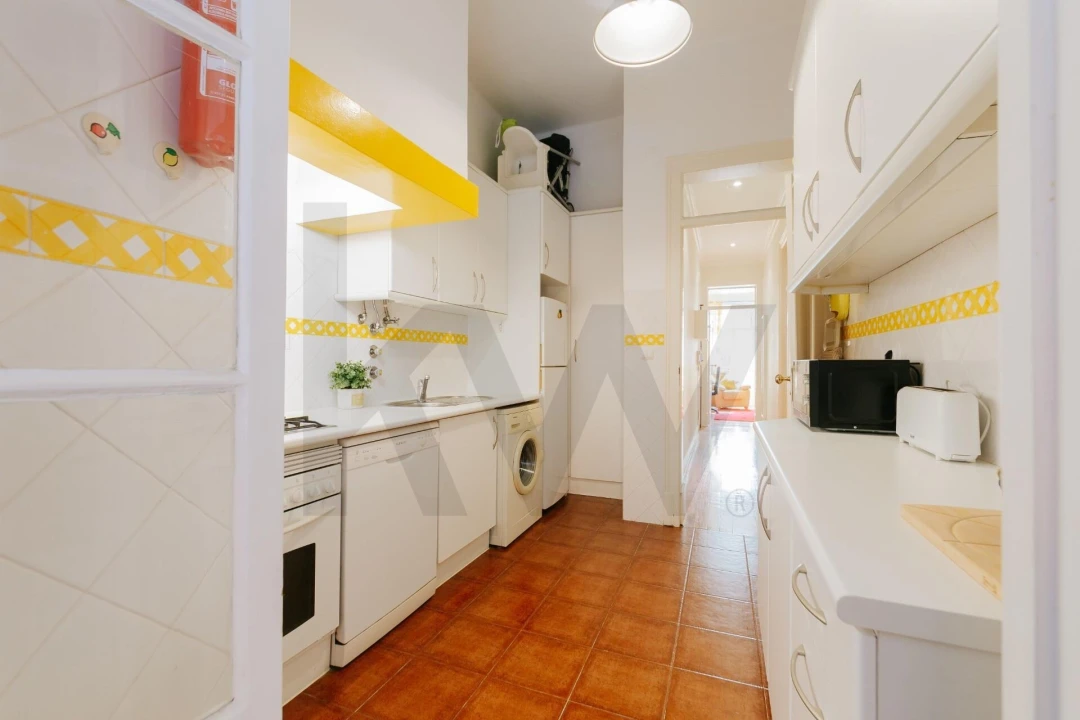 Apartamento T4 para Arrendamento em Santo António Foto 22