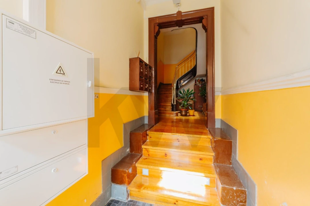Apartamento T4 para Arrendamento em Santo António Foto 38