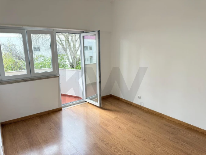 Apartamento T1 para Arrendamento em Arroios Foto 9