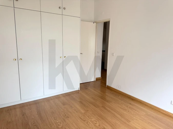 Apartamento T1 para Arrendamento em Arroios Foto 13