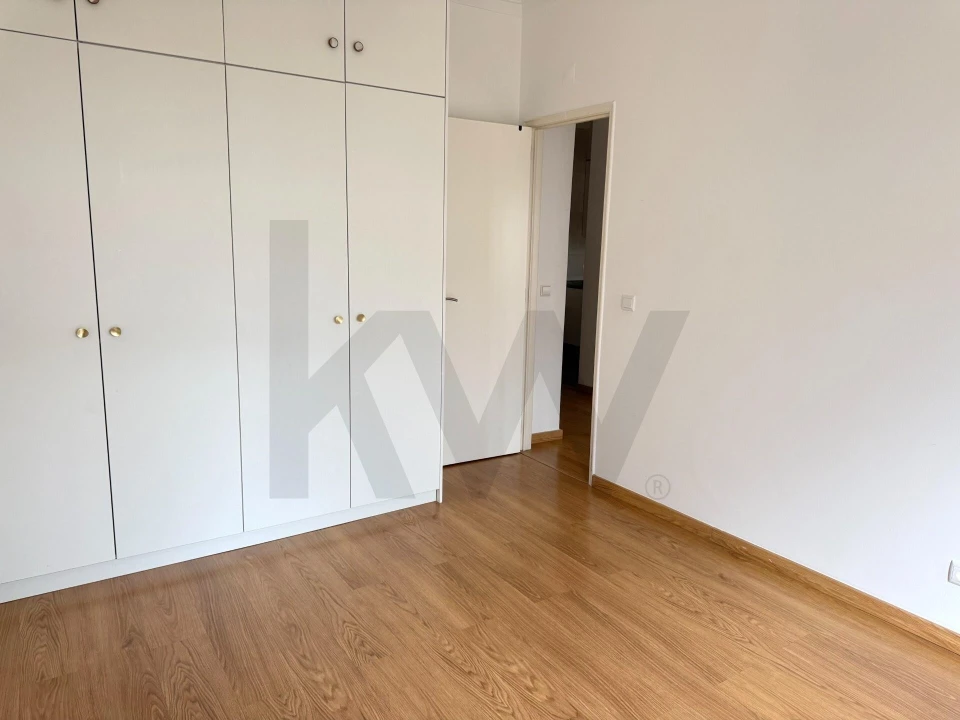 Apartamento T1 para Arrendamento em Arroios Foto 13