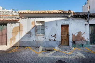 Moradia T1 para Venda em Lagos (São Sebastião e Santa Maria)