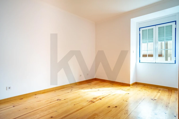 Apartamento T2 para Arrendamento em Caparica e Trafaria Foto 11