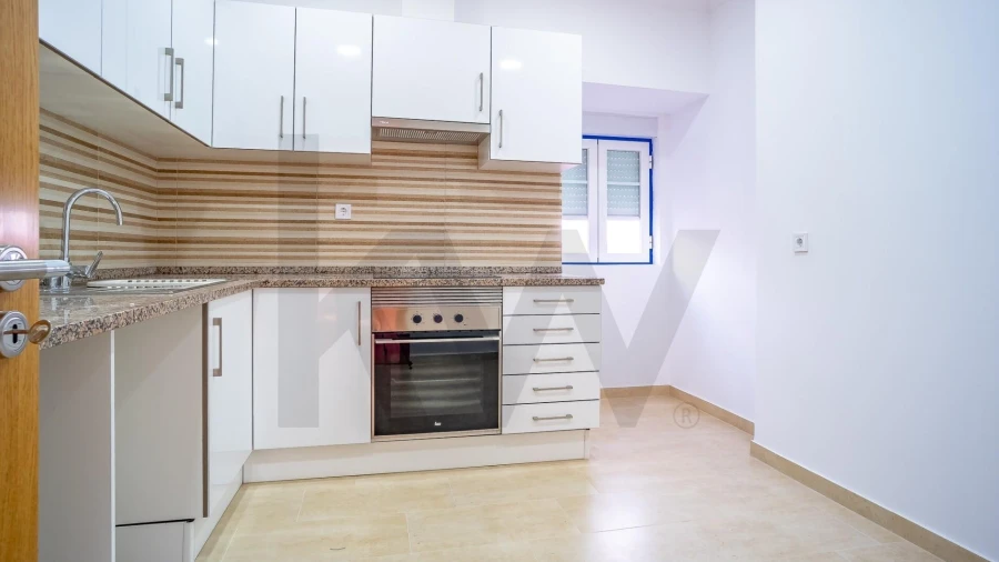 Apartamento T2 para Arrendamento em Caparica e Trafaria