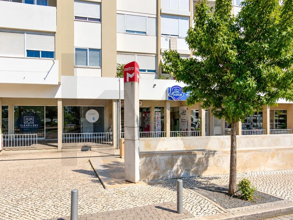 Apartamento T2 para Venda em Falagueira-Venda Nova Foto 22
